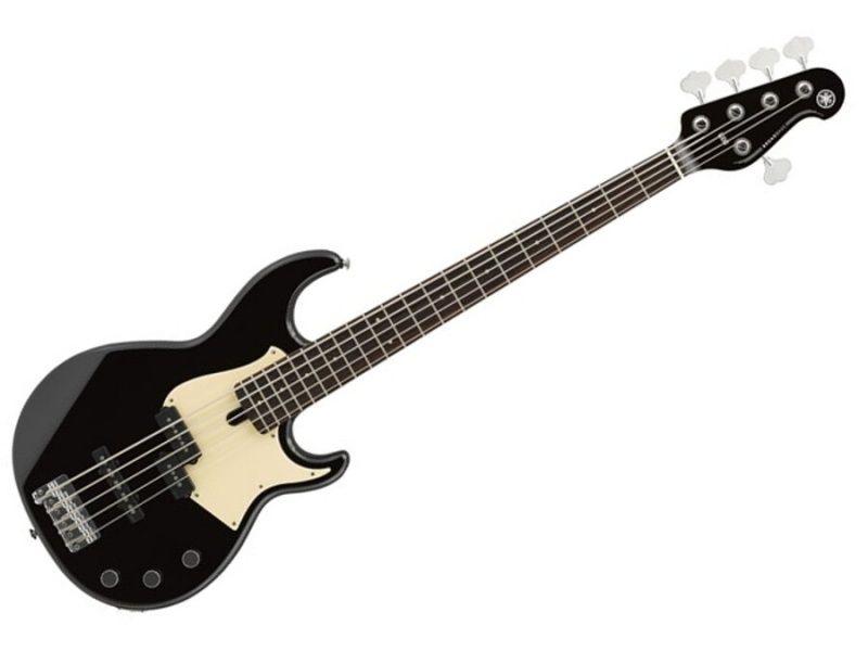 Yamaha BB435BL, 5 strengs Bassgitar, Black